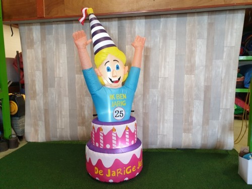 Indoor Jarige Jet 2,3m